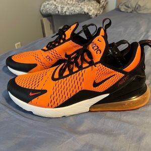 Nike AirMax 270
